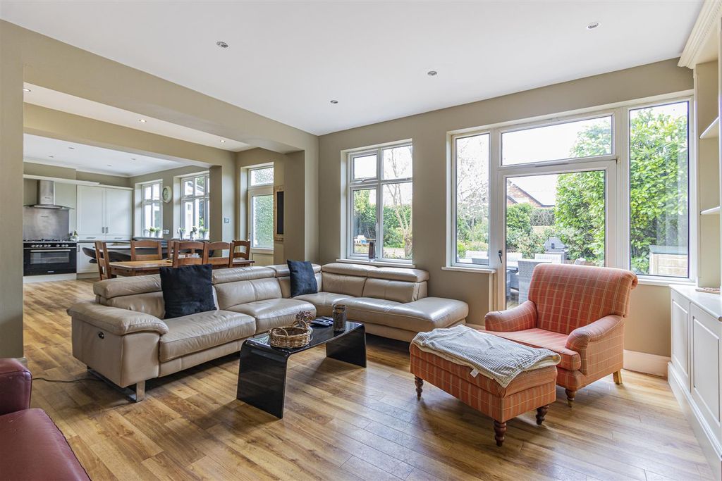 Property photo 2 of 14 Ridges-3.Jpg