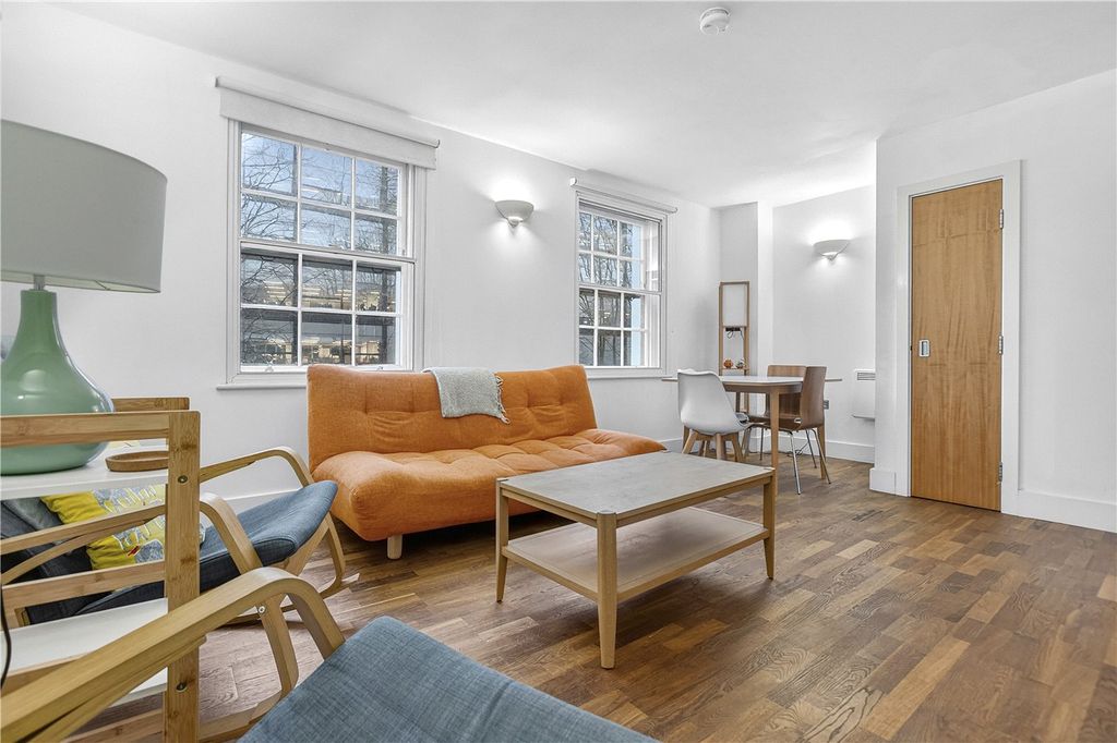 Property photo 3 of 12 Picture No. 07