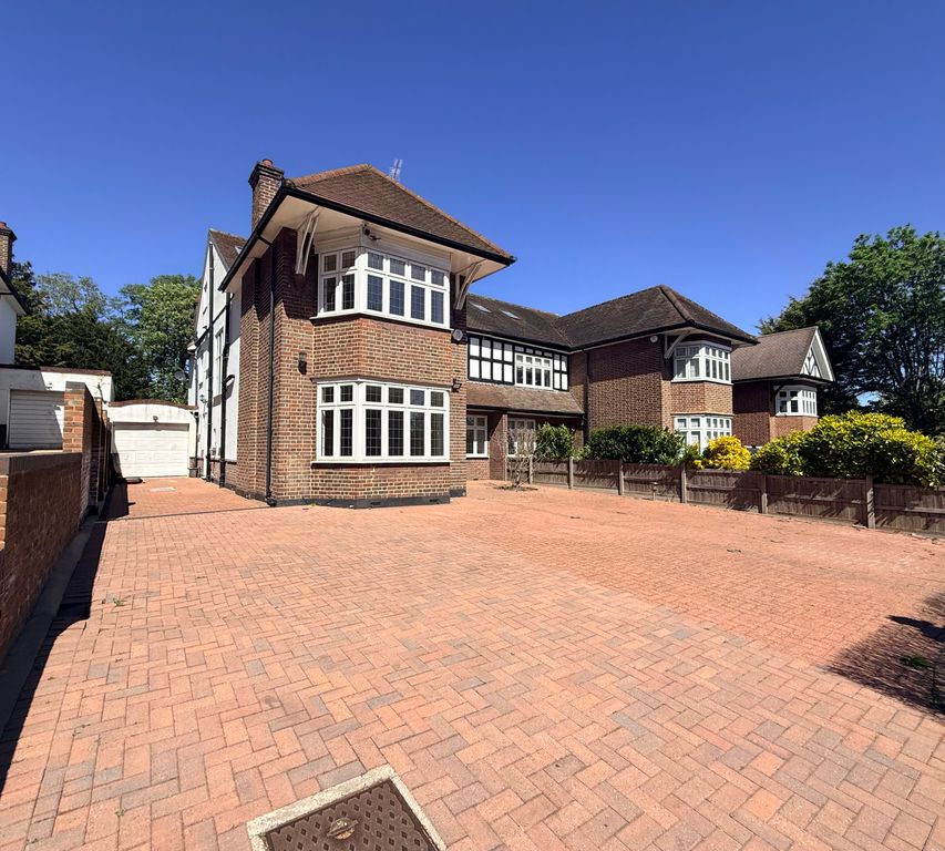 Property photo 1 of 23