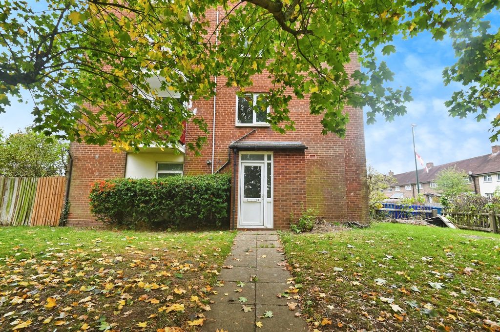 Property photo 3 of 17