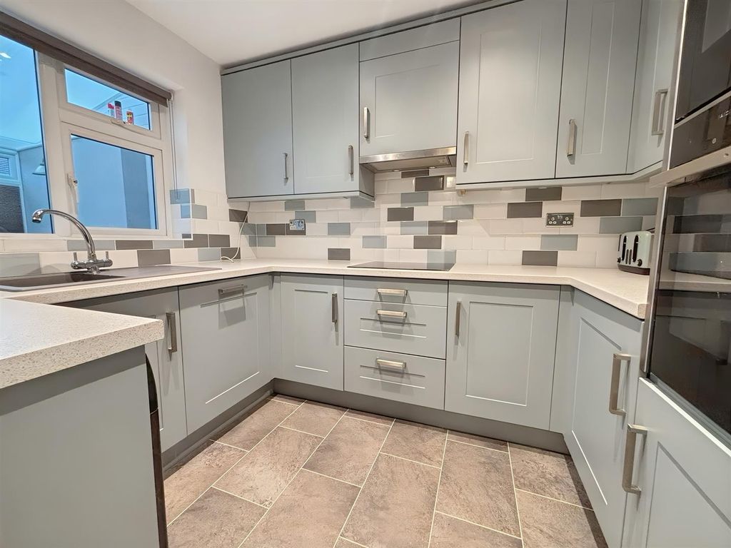 Property photo 2 of 23 Img_4674.Jpeg