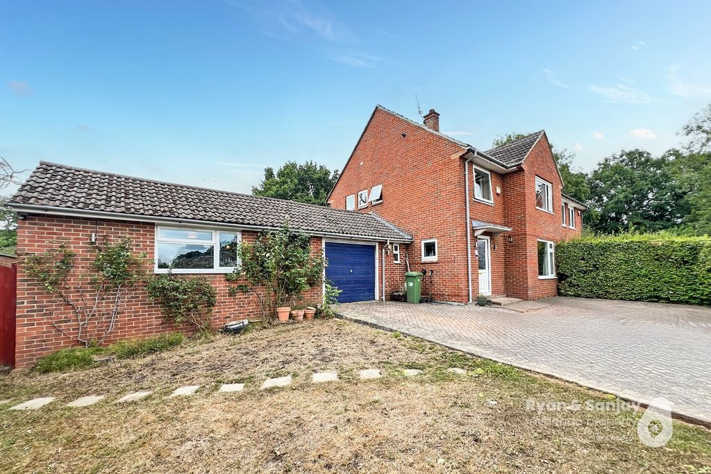 Property photo 1 of 19 4279402