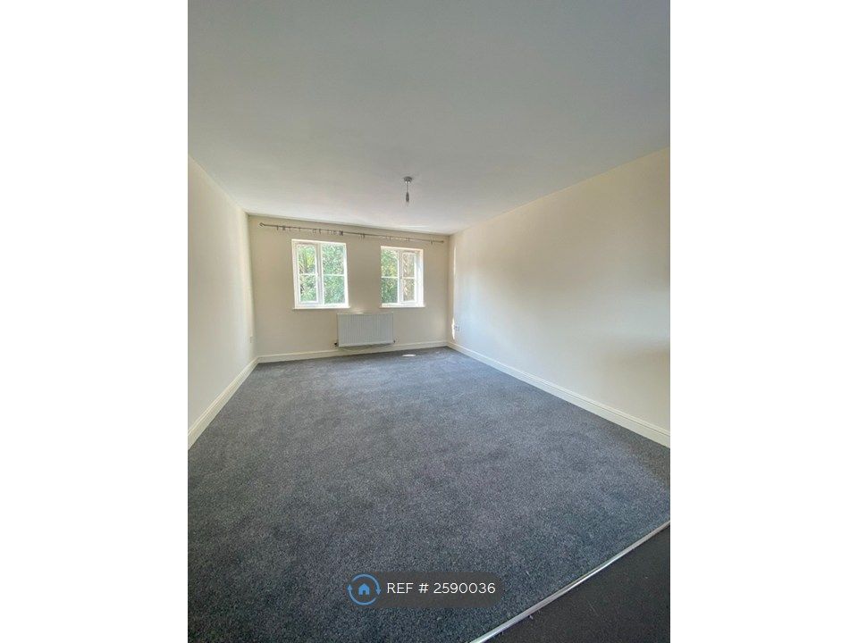 Property photo 2 of 6 Open Plan Living: Lounge Area