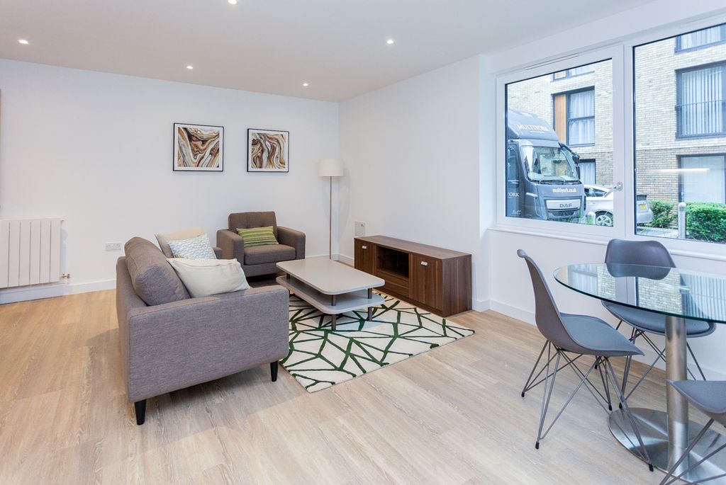 Property photo 3 of 18 Picture No. 03