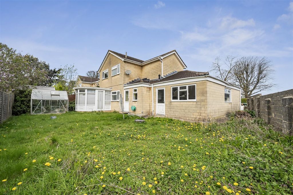 Property photo 2 of 17 1442730-11-69Da3d168F294.Jpg