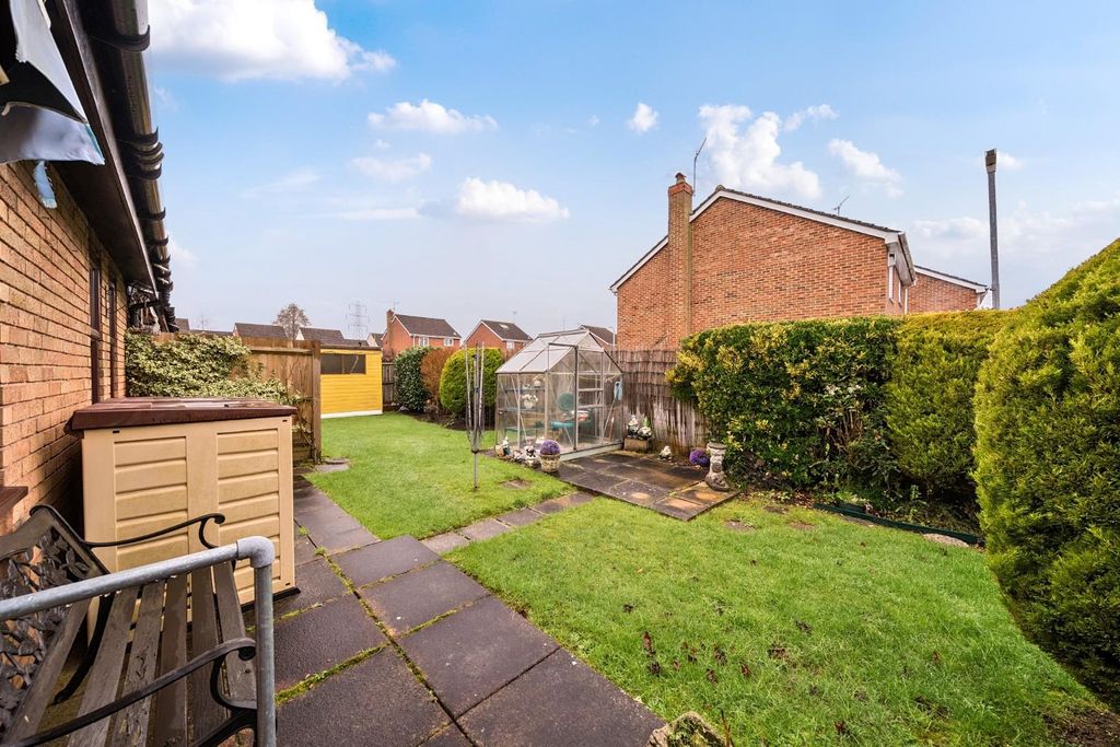 Property photo 2 of 21 1395719-3-695Fa37564258.Jpg