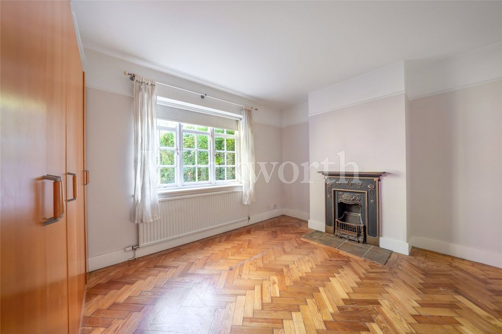 Property photo 2 of 11 Picture No. 07