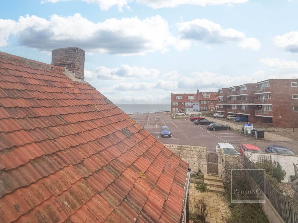 Property photo 2 of 30