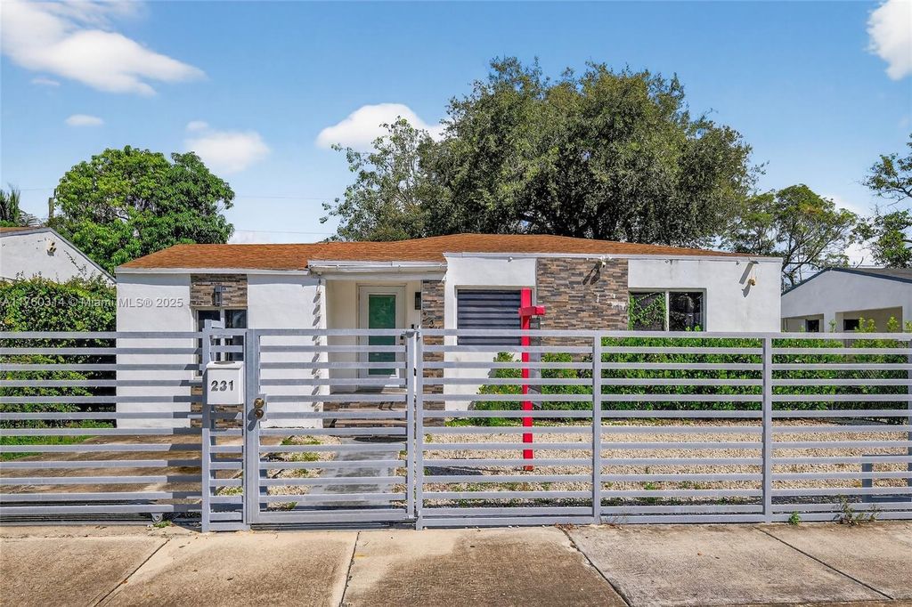Property photo 3 of 38 <Alttext/>