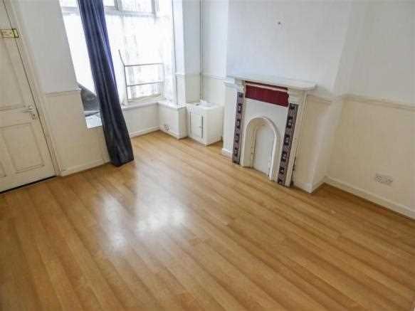 Property photo 2 of 3