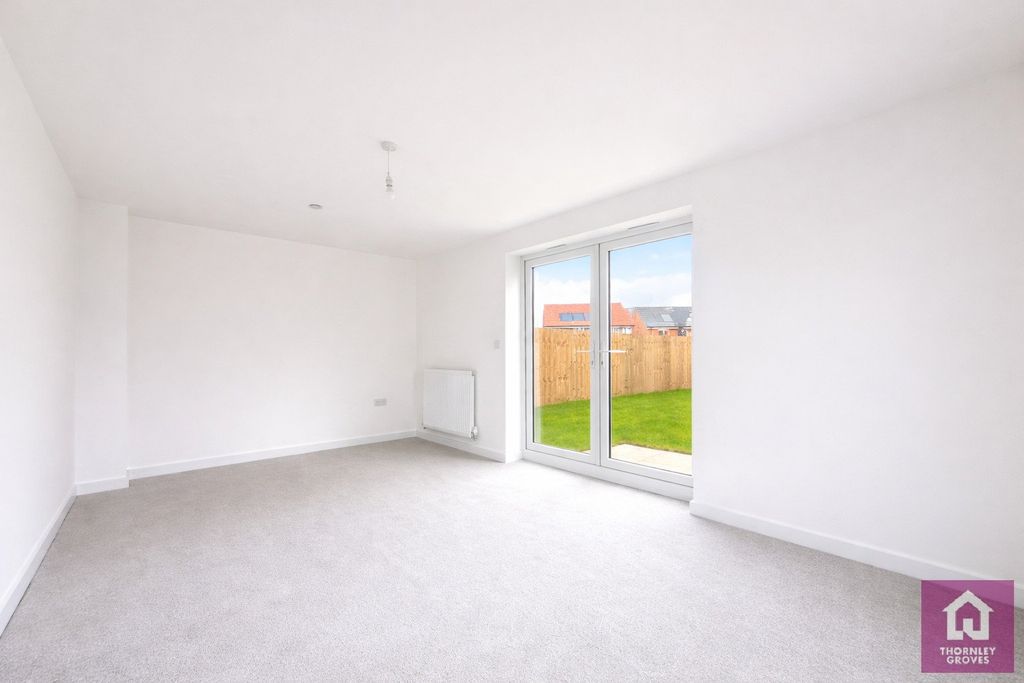 Property photo 3 of 22 Picture No. 19