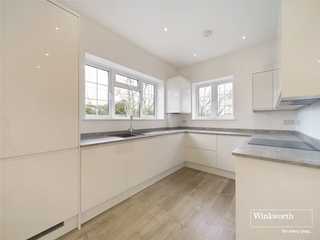 Property photo 3 of 17 Open Plan Kitchen