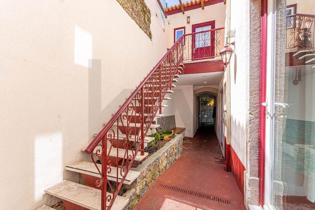 Property photo 1 of 27 Hostel With 11 Apartments