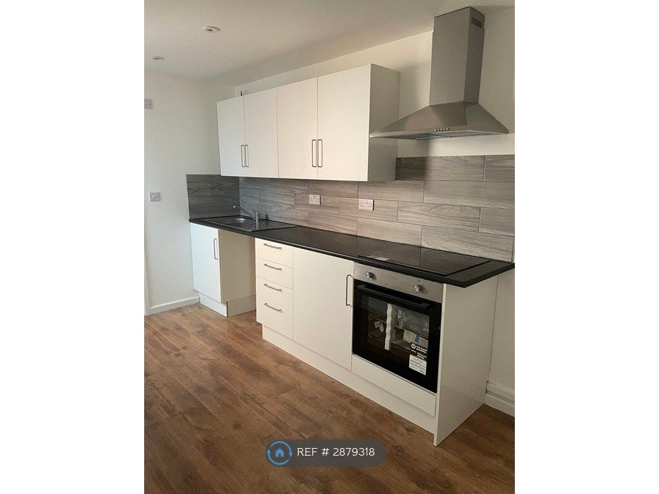 Property photo 2 of 13 Kitchen