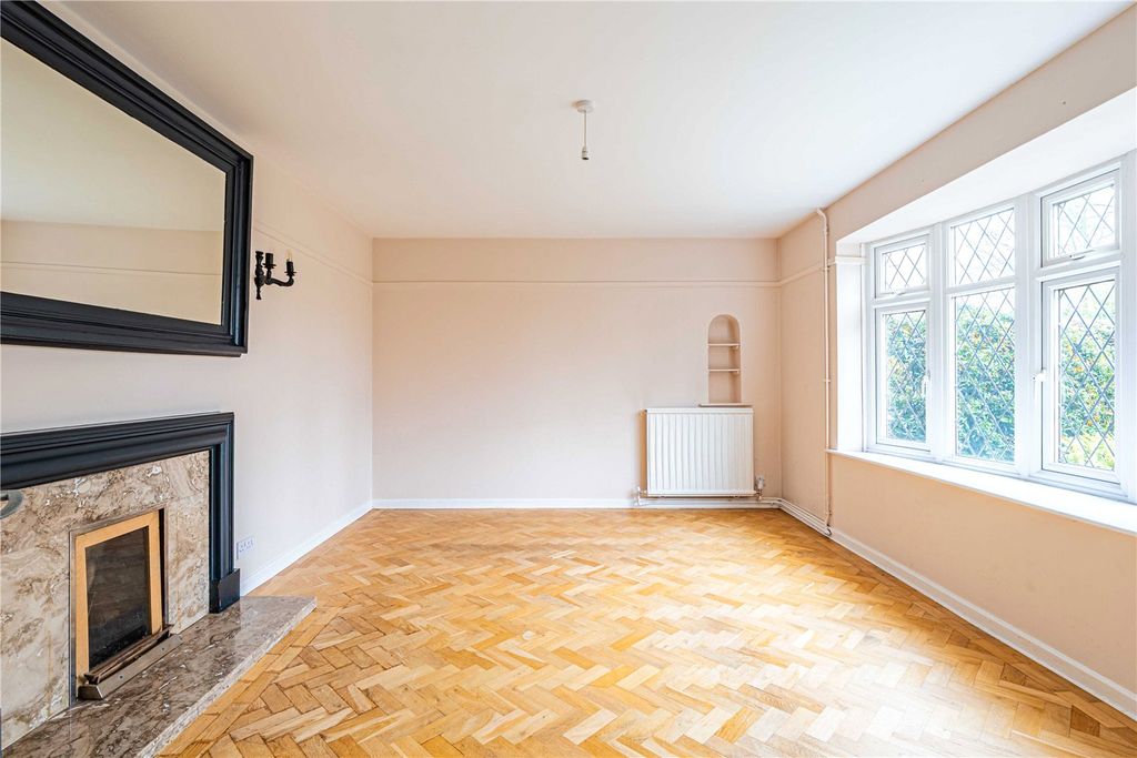 Property photo 3 of 18 Picture No. 05