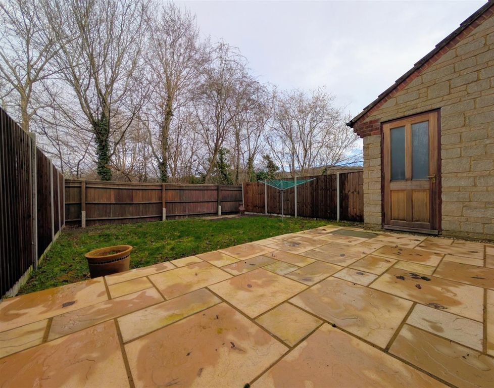 Property photo 3 of 13