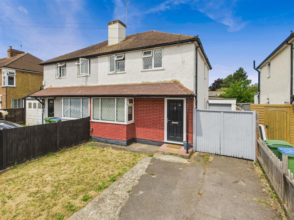 Property photo 1 of 11