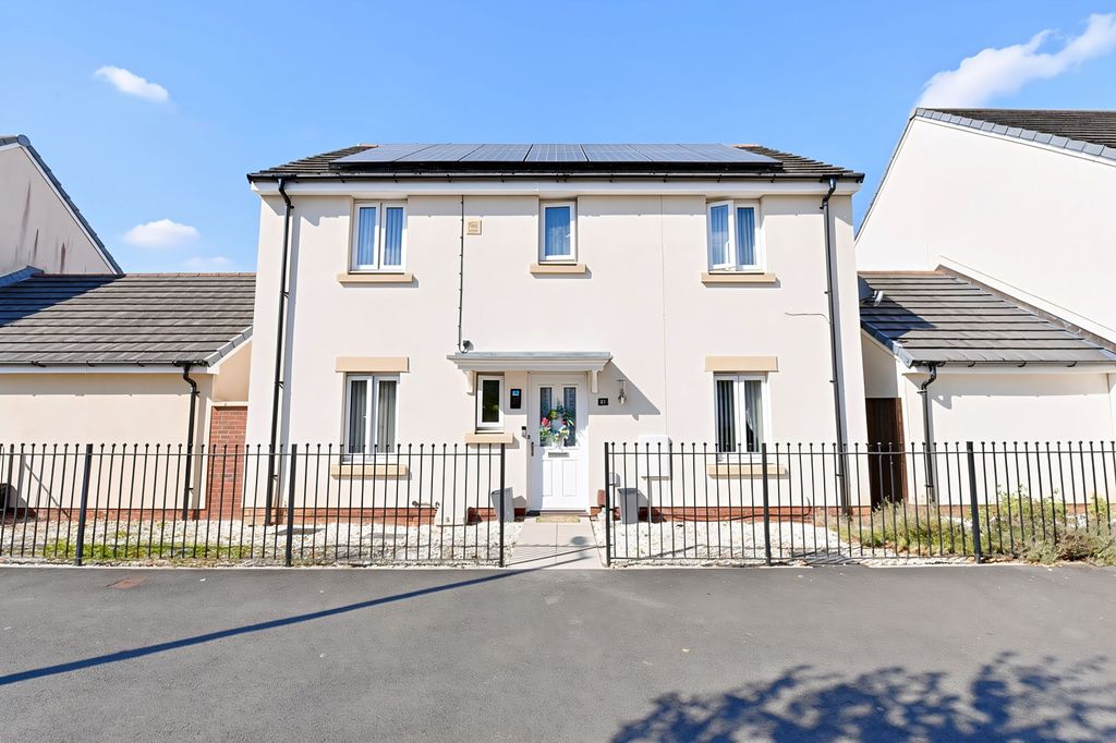Property photo 1 of 35