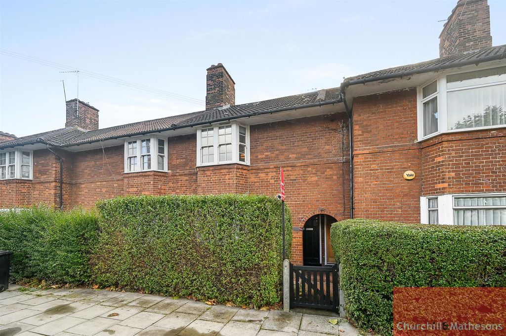 Property photo 1 of 13