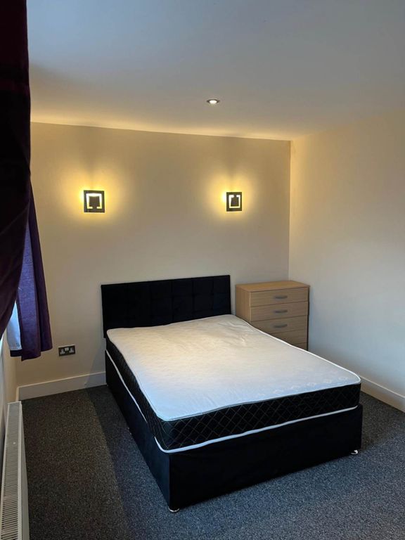 Property photo 2 of 3