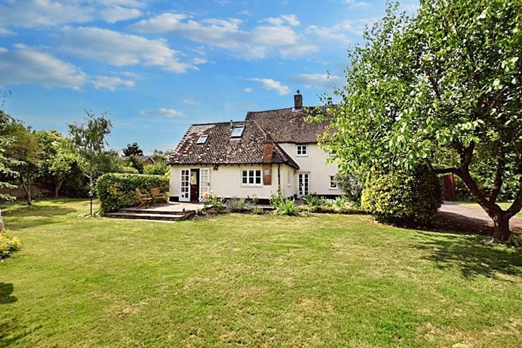 Property photo 1 of 11 Rear Garden