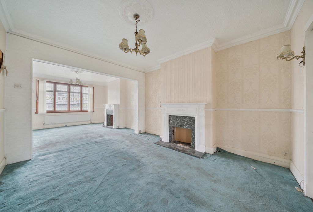 Property photo 2 of 10 1425510-3-69B00A9...