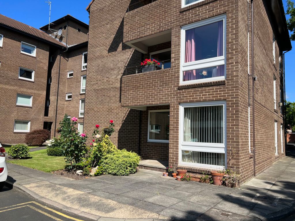 Property photo 1 of 11