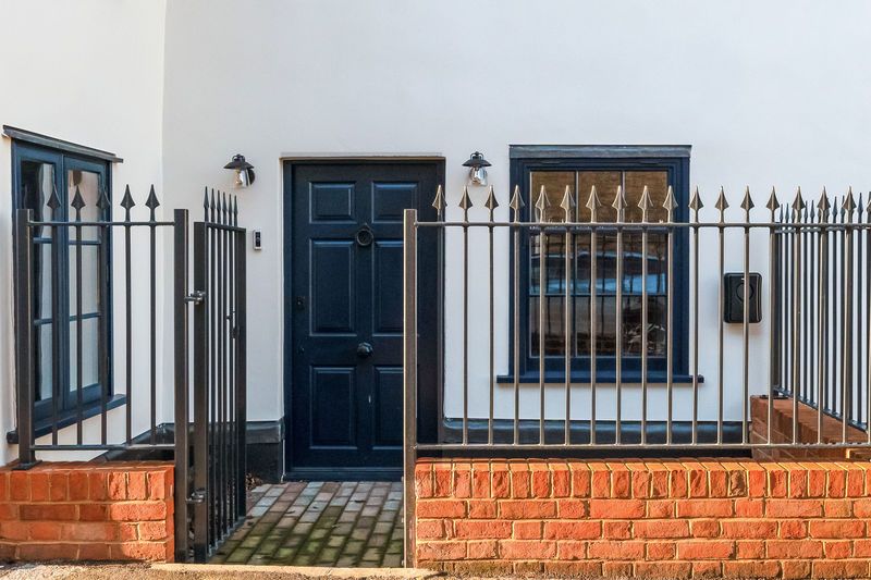 Property photo 2 of 37 Photo 43