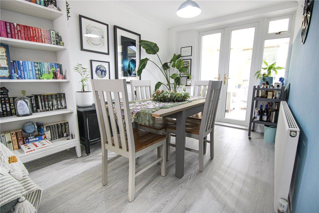 Property photo 3 of 11 Dining Room