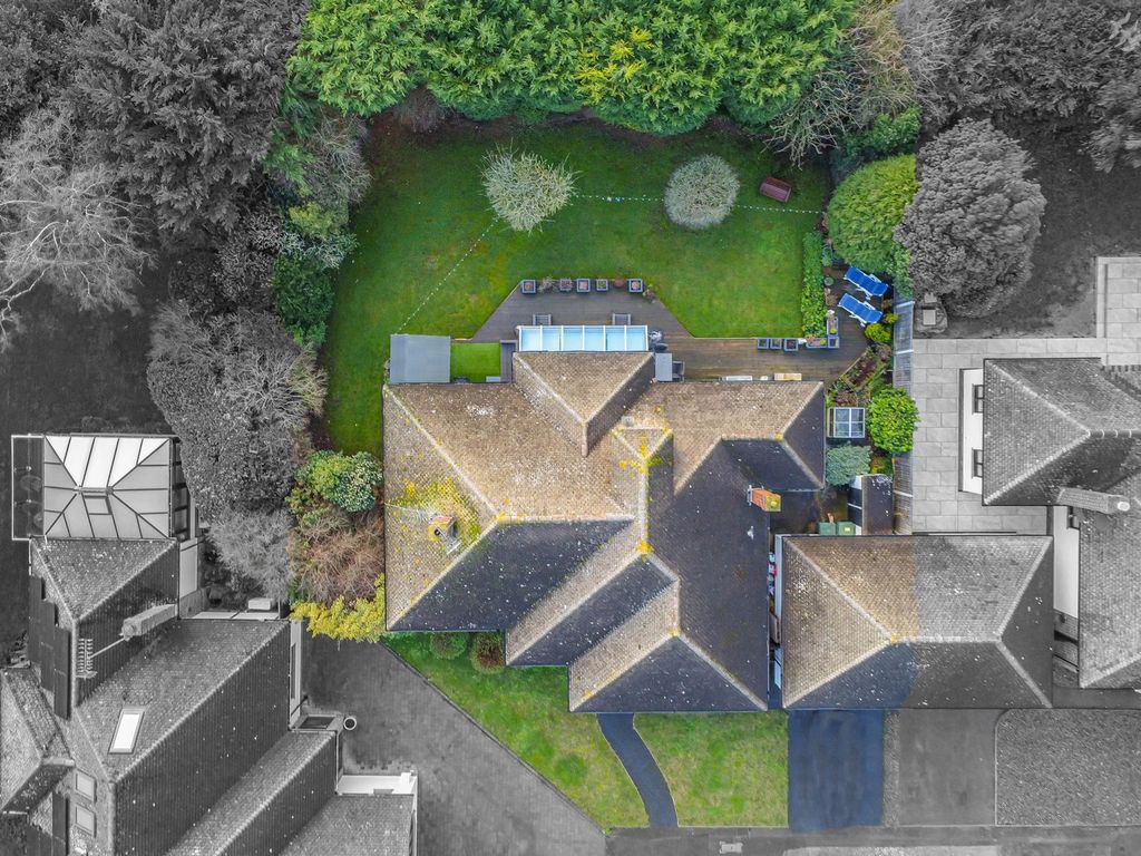 Property photo 3 of 20