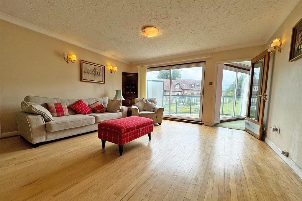 Property photo 3 of 15 2.Jpg