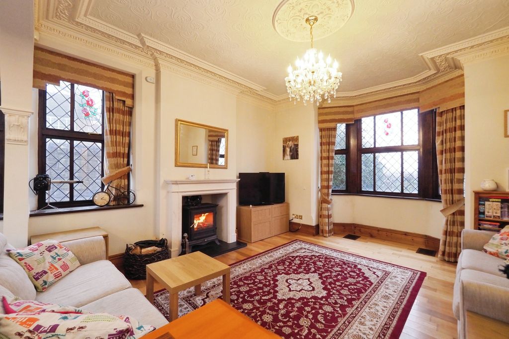 Property photo 3 of 21 Img_8054