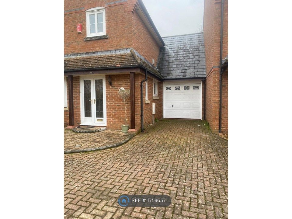 Property photo 3 of 28