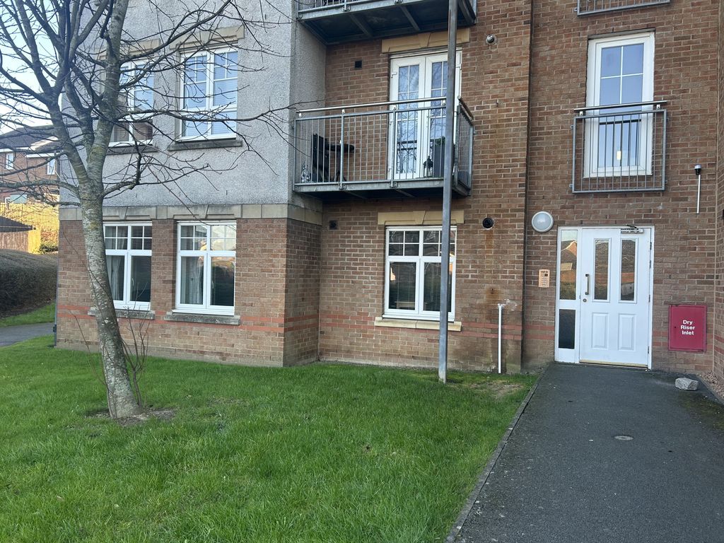 Property photo 3 of 20 Entrance