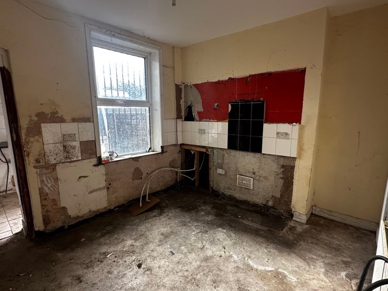 Property photo 3 of 5 Photo 3