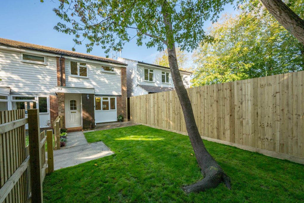 Property photo 1 of 23