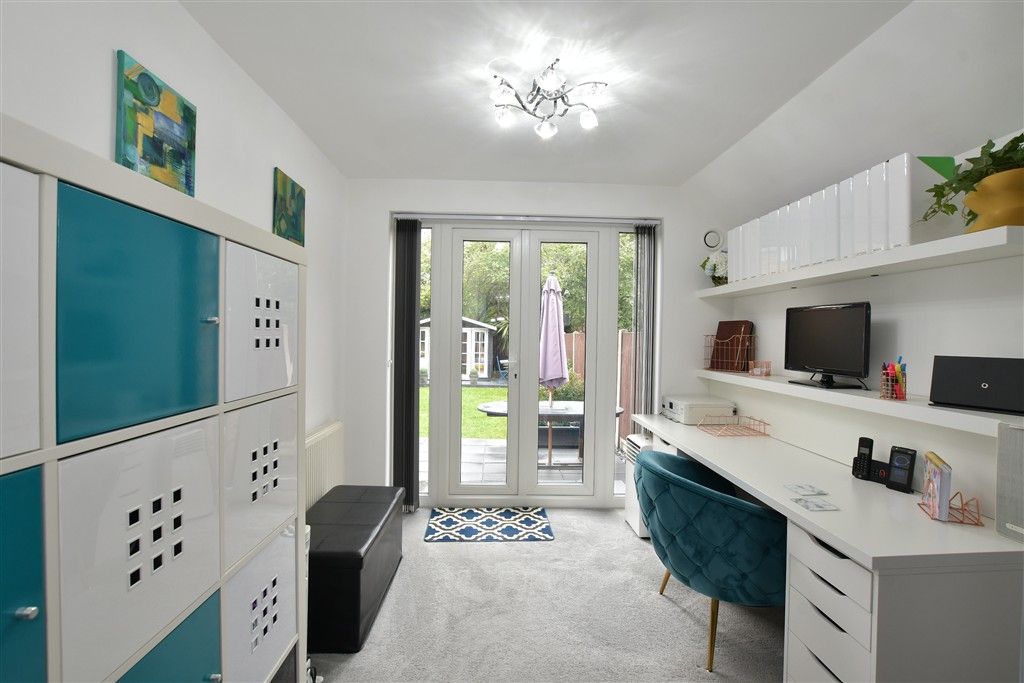 Property photo 2 of 14 Family Room