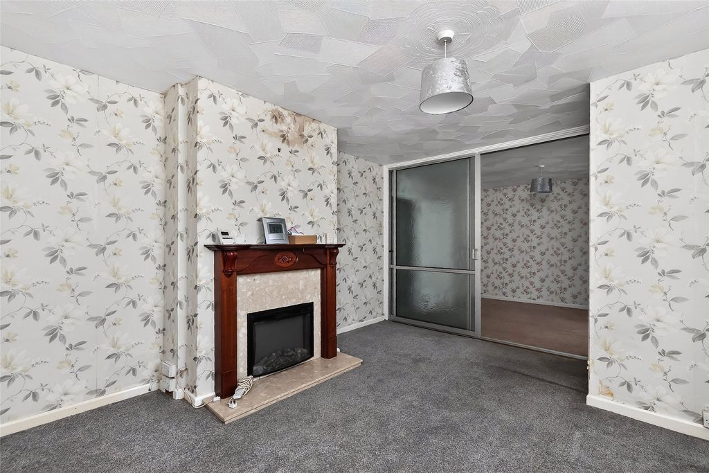 Property photo 3 of 13 Picture No. 11