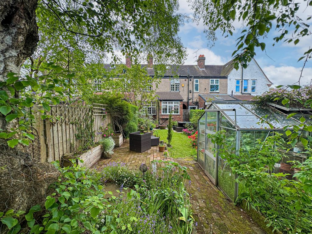 Property photo 3 of 16
