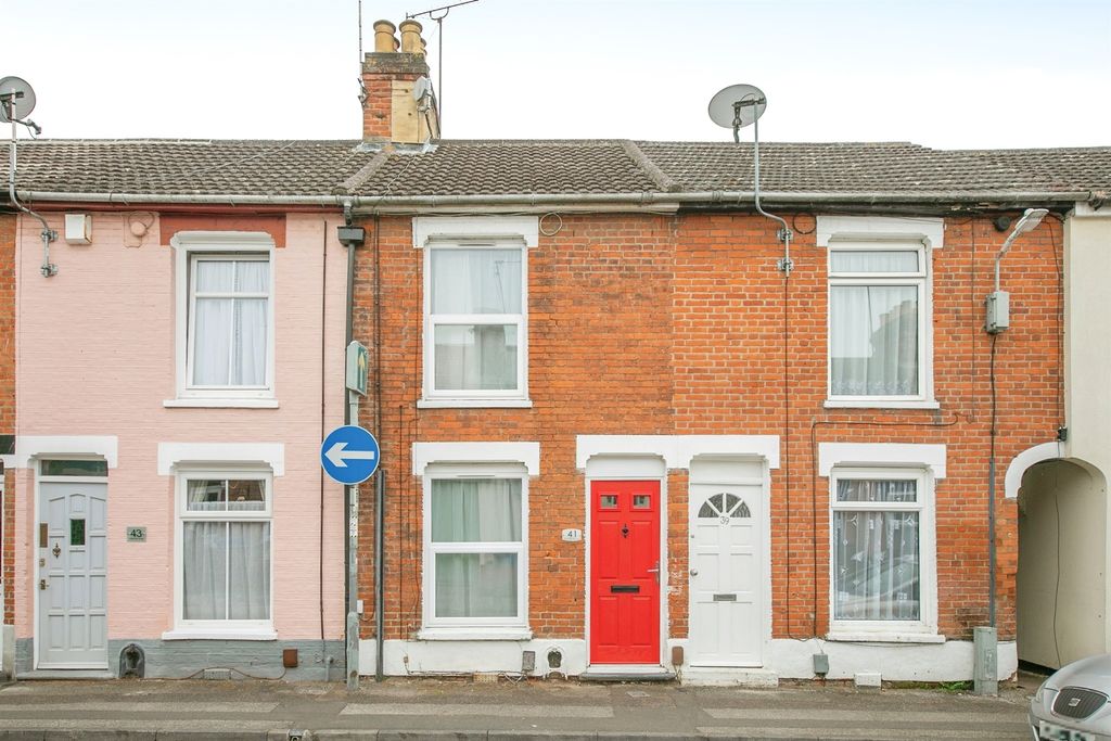 Property photo 1 of 14