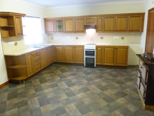 Property photo 2 of 12 K