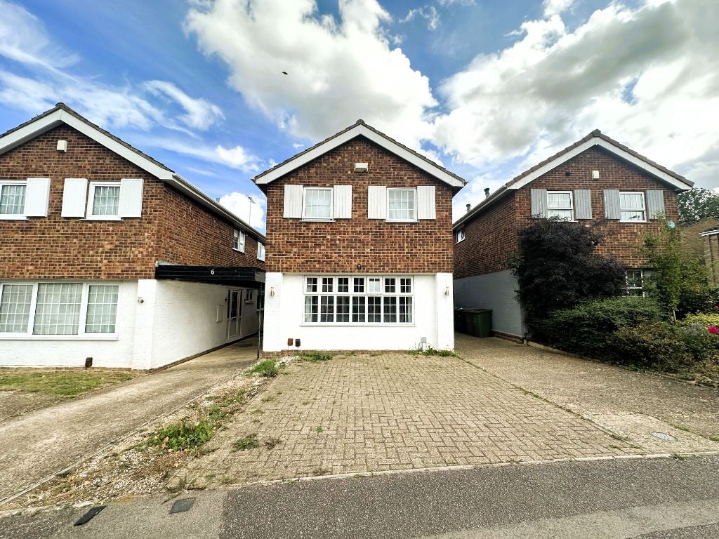 Property photo 1 of 12