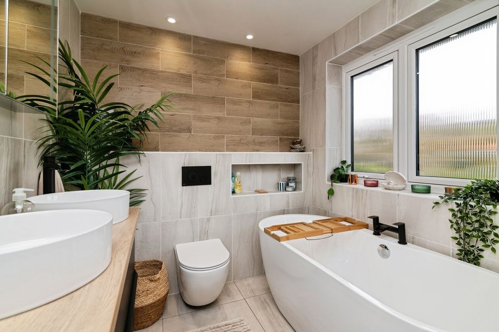 Property photo 2 of 23 Pbox-Img.Jpg