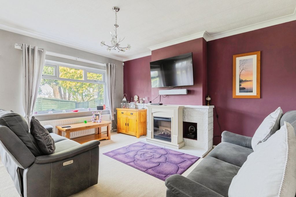 Property photo 2 of 27 Pbox-Img.Jpg