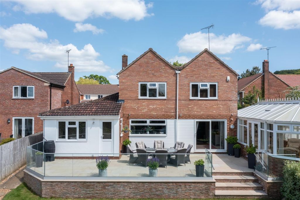 Property photo 1 of 24 4549721