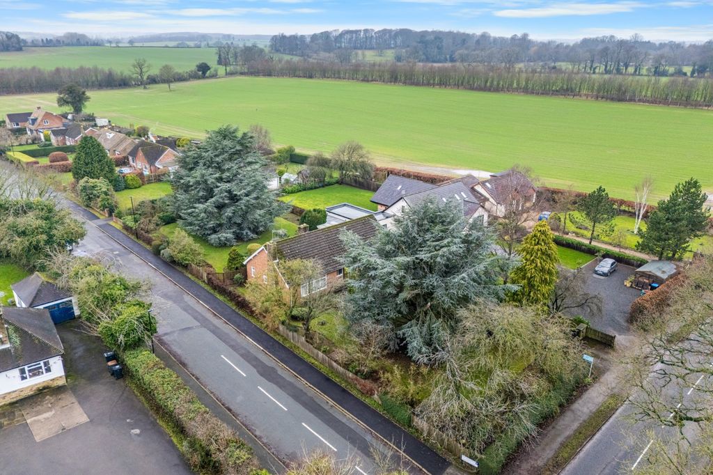 Property photo 3 of 15 Picture No. 01