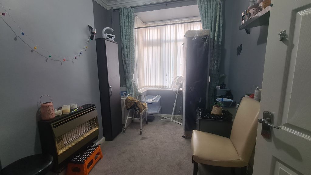 Property photo 3 of 9