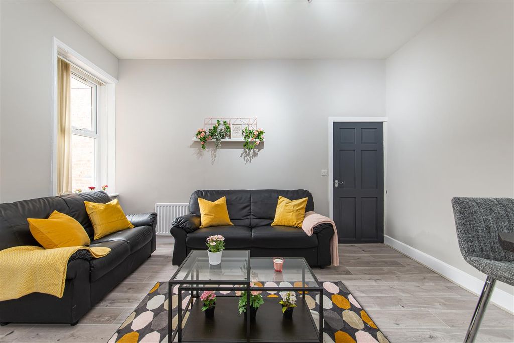 Property photo 3 of 14 Edit-0089.Jpg