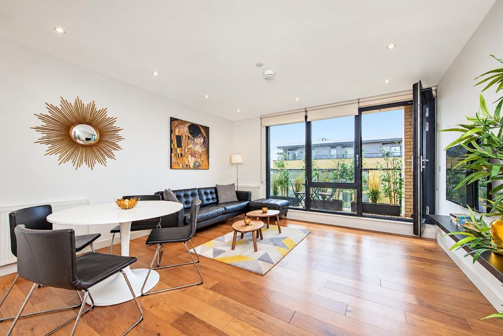 Property photo 2 of 13 1.Jpg