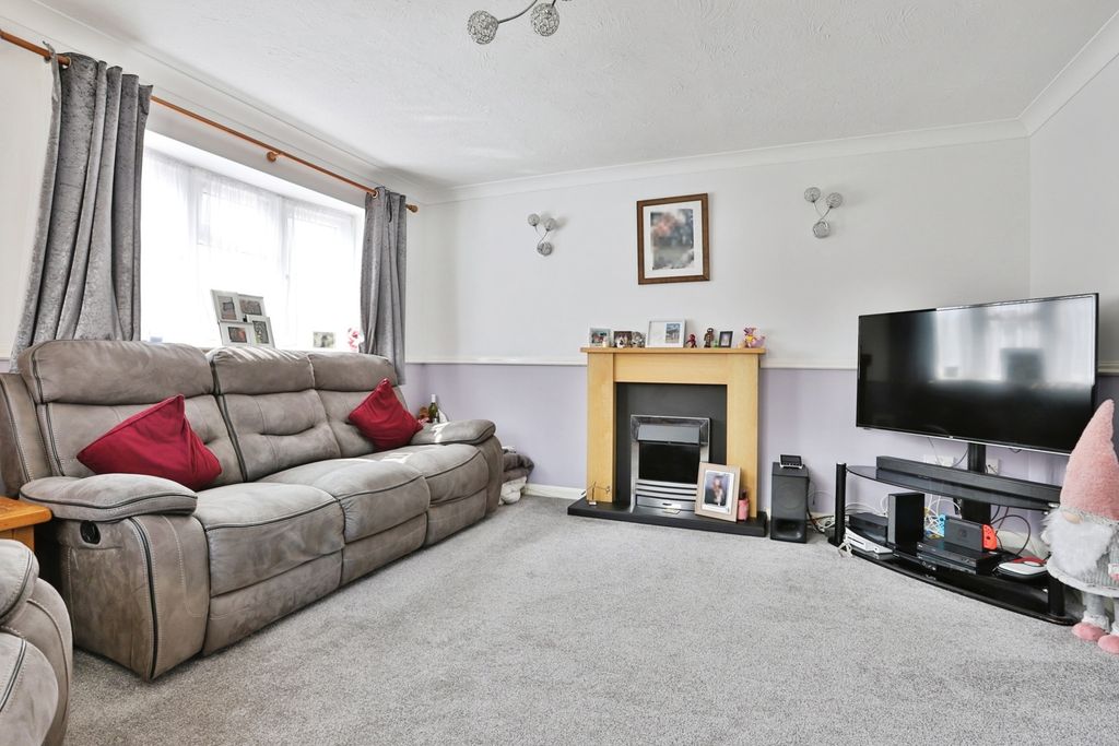 Property photo 2 of 16 Pbox-Img.Jpg